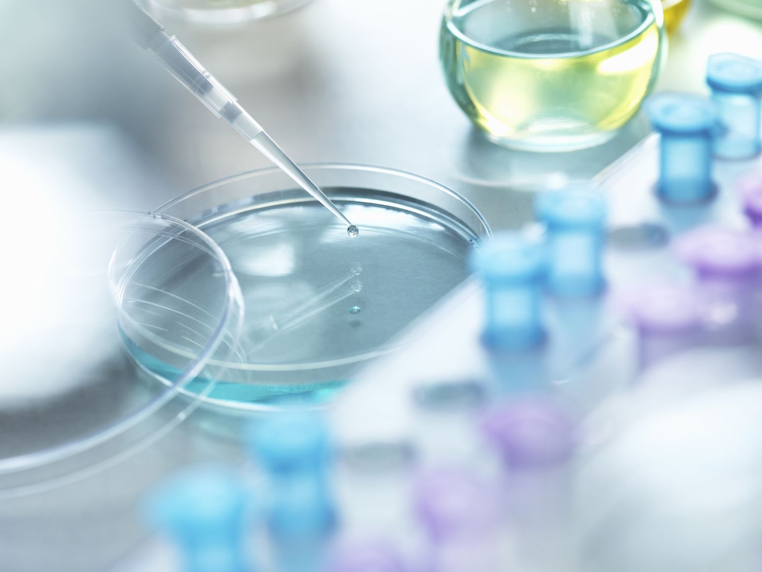 Neurazon Lab equipment and diagnostics